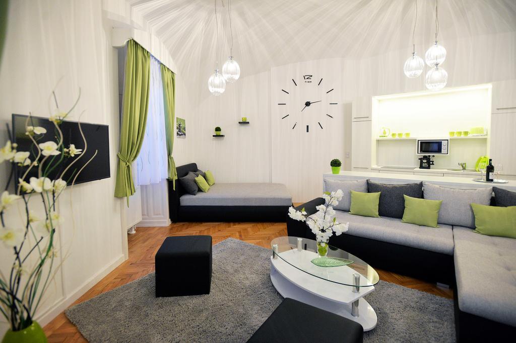 Varkapitany Apartman Eger Exteriér fotografie