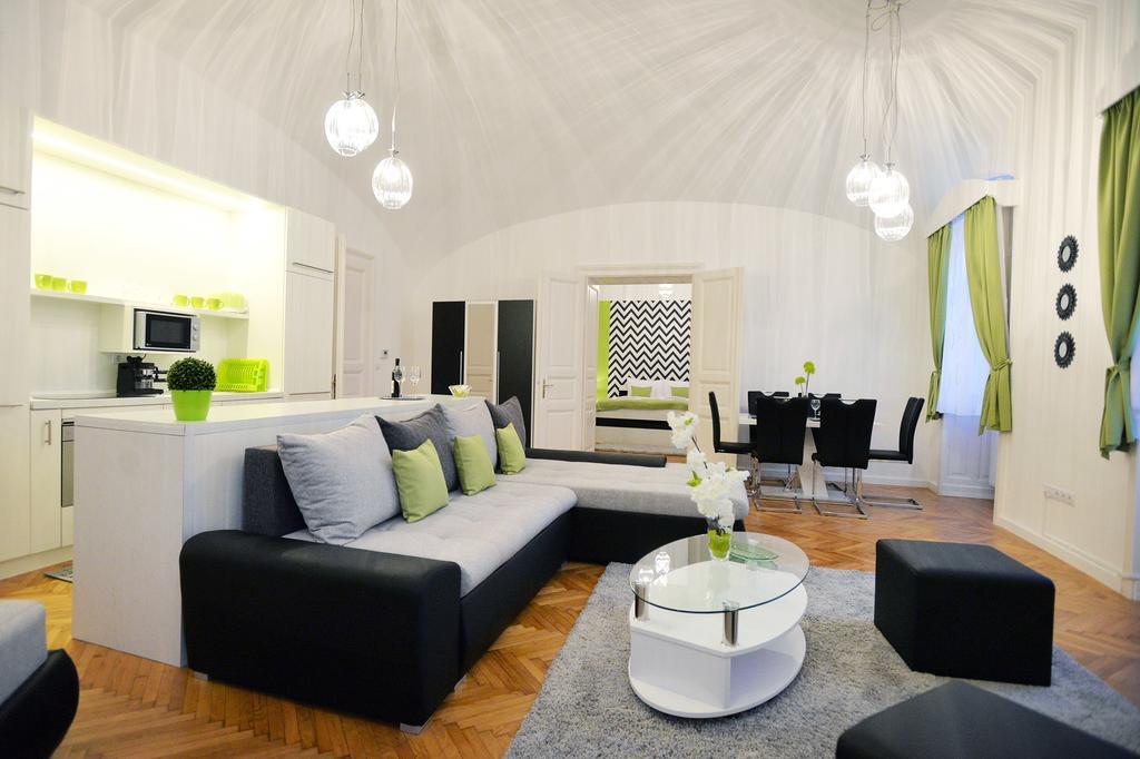 Varkapitany Apartman Eger Exteriér fotografie
